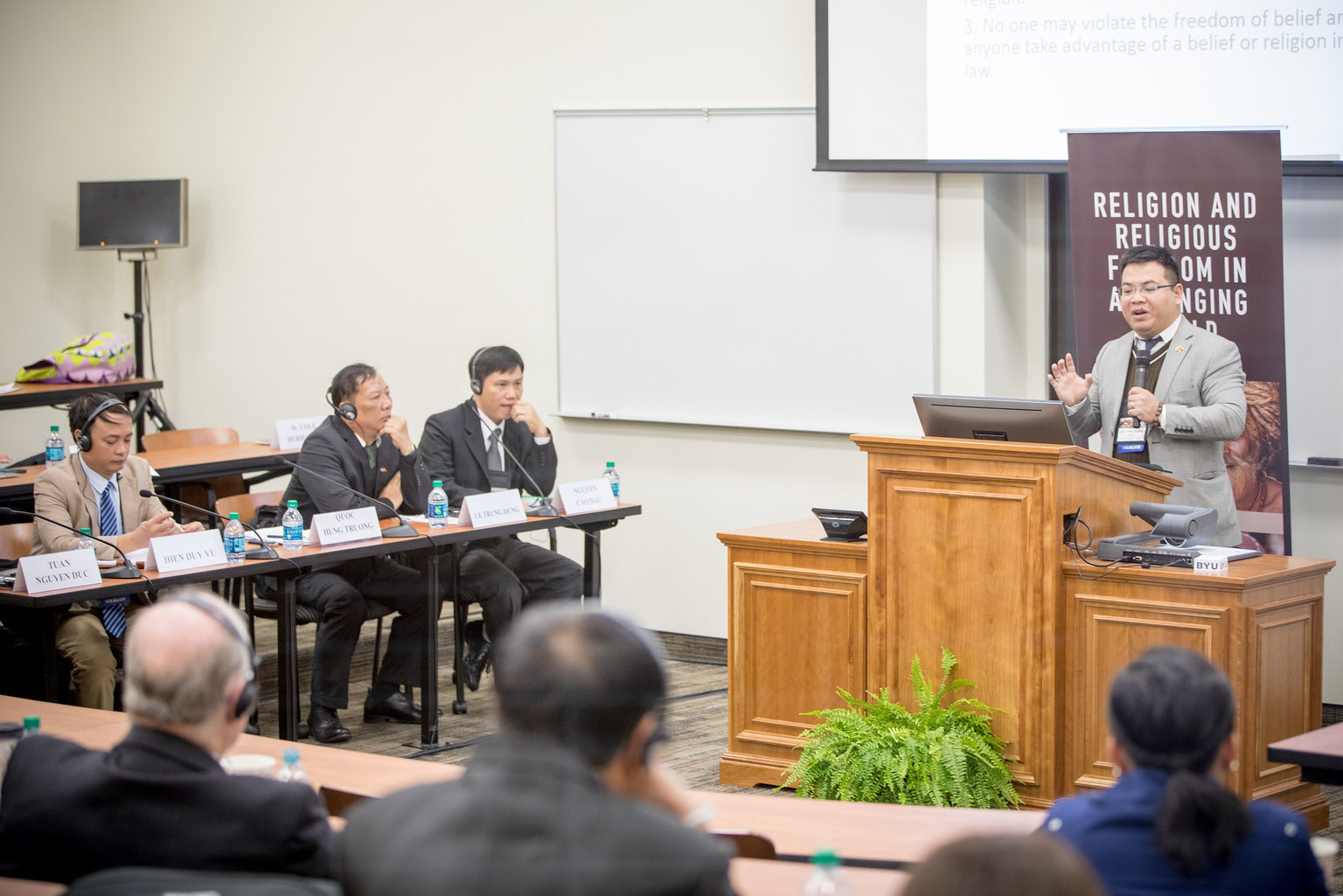 Symposium 2017: Vietnam