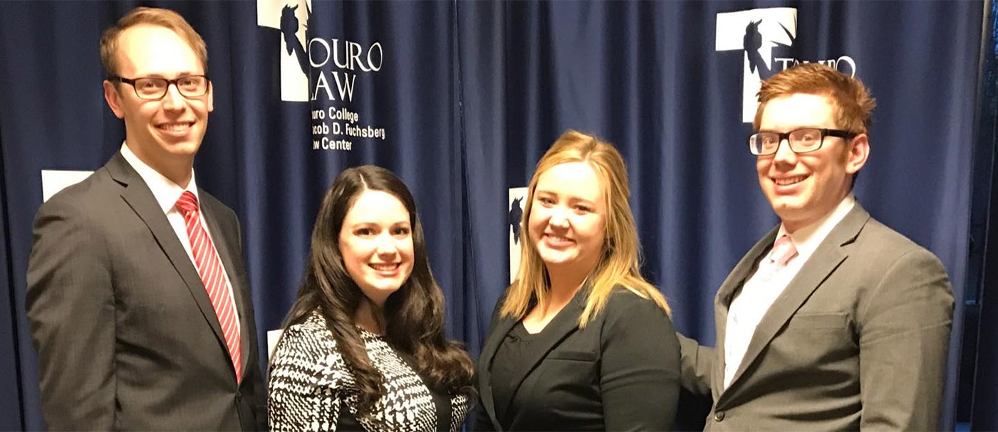 Management Board Students Compete in National Law and Religion Moot Court