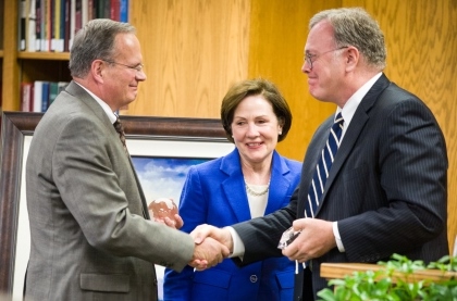 Center Thanks and Honors Scott and Christine Cameron for Devoted Service