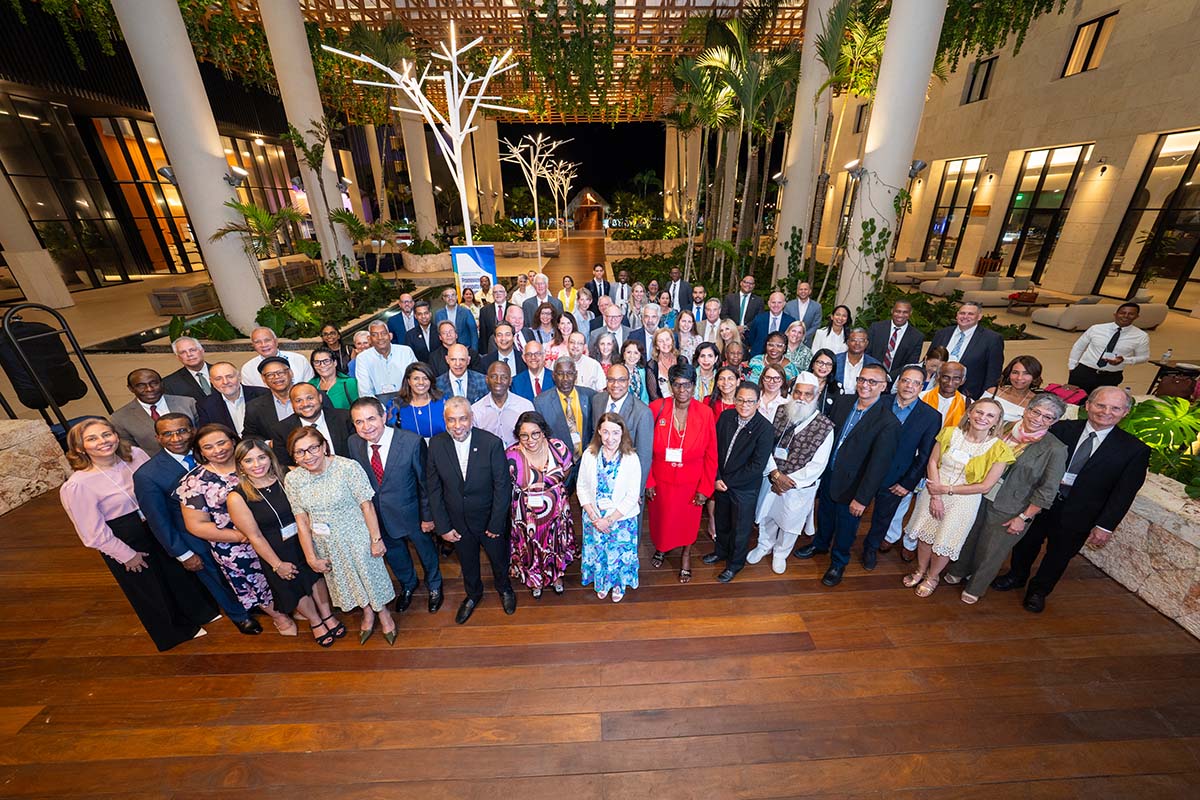Group photo of the delegates at the event.