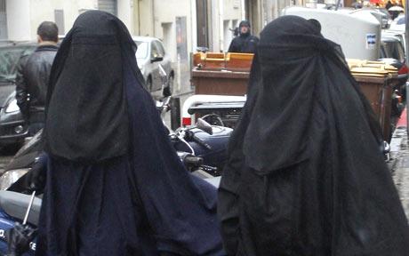 In Surprise Move, Spain Senate Passes Burqa Ban
